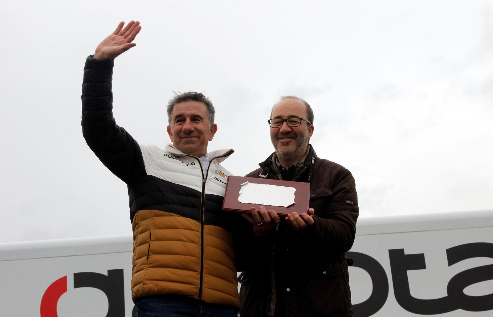 Tuuli bertahan dengan Ajo di MotoE